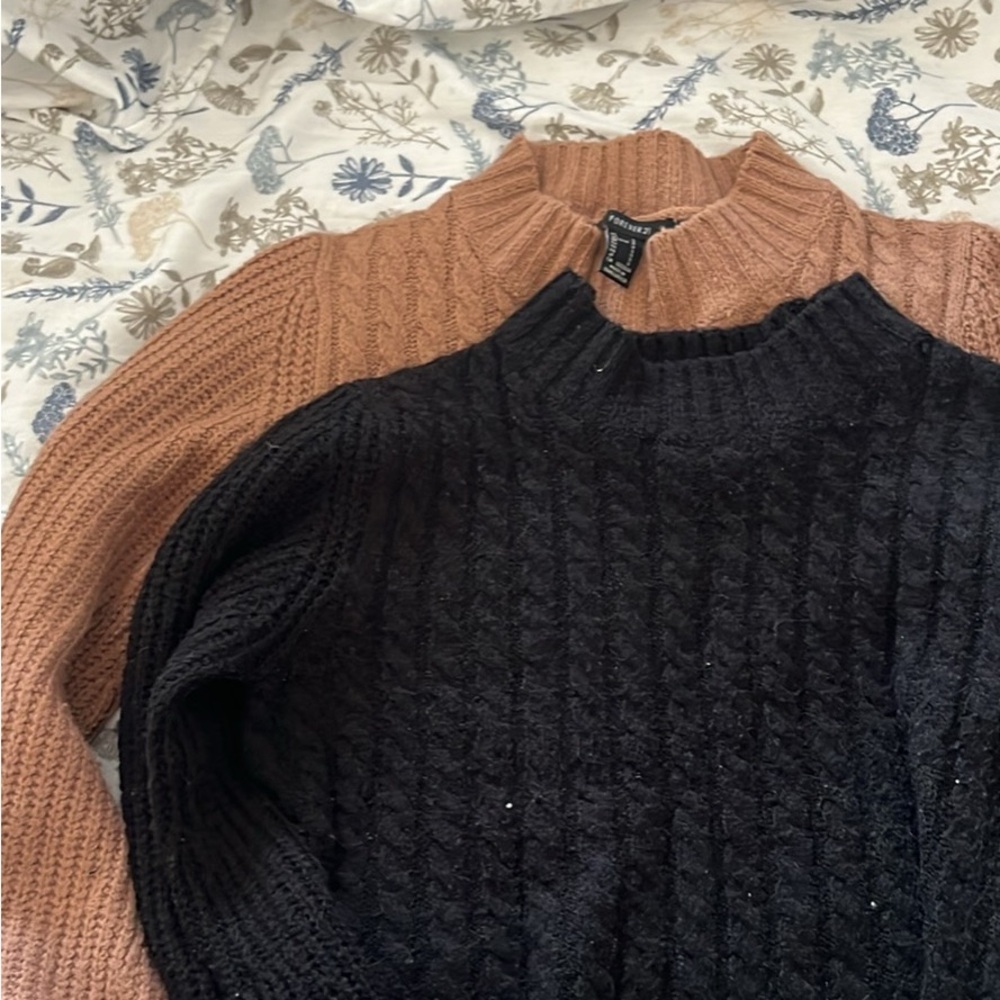 Forever 21 Crop Sweaters. 2 sweaters for $8.
